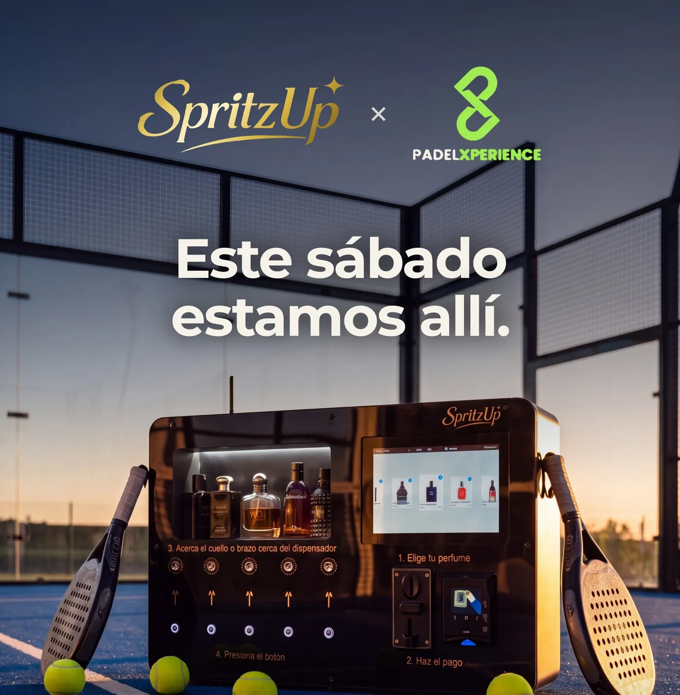 Logos de SpritzUp y PadelXperience sobre la máquina expendedora de perfumes en una pista de pádel, de la campaña que anunciaba el evento